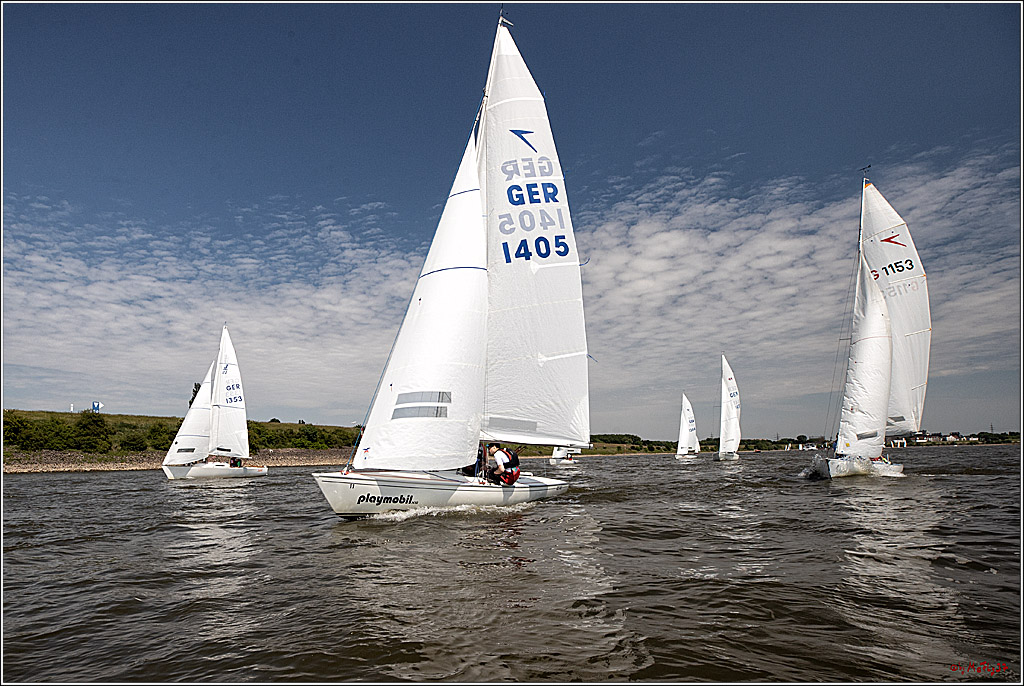 100 Jahre Rheinwoche 2022 - 4. Wettfahrt Duisburg - Wesel, 04.06.2022,